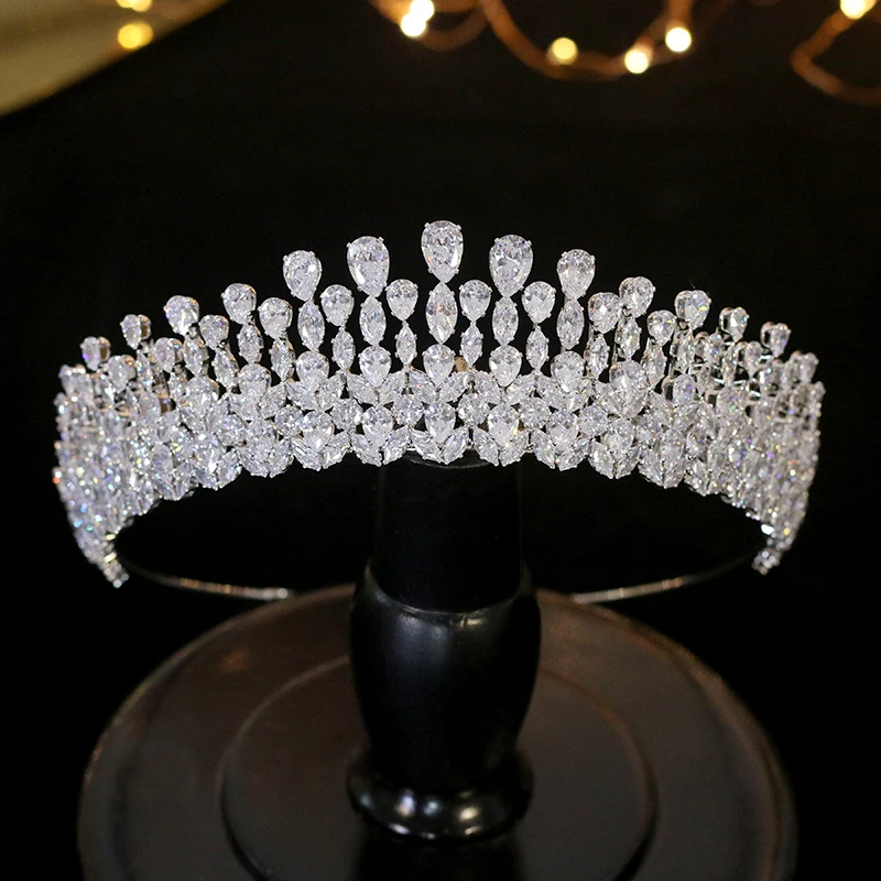 kf-H881f1fe53cc2499abcf9267efc61287cJ-New-Bride-Tiara-Crystal-Headdress-Wedding-Hair-Accessories-Full-Zircon-Crowns-Headband-Wedding-Jewelry-Crowns-For